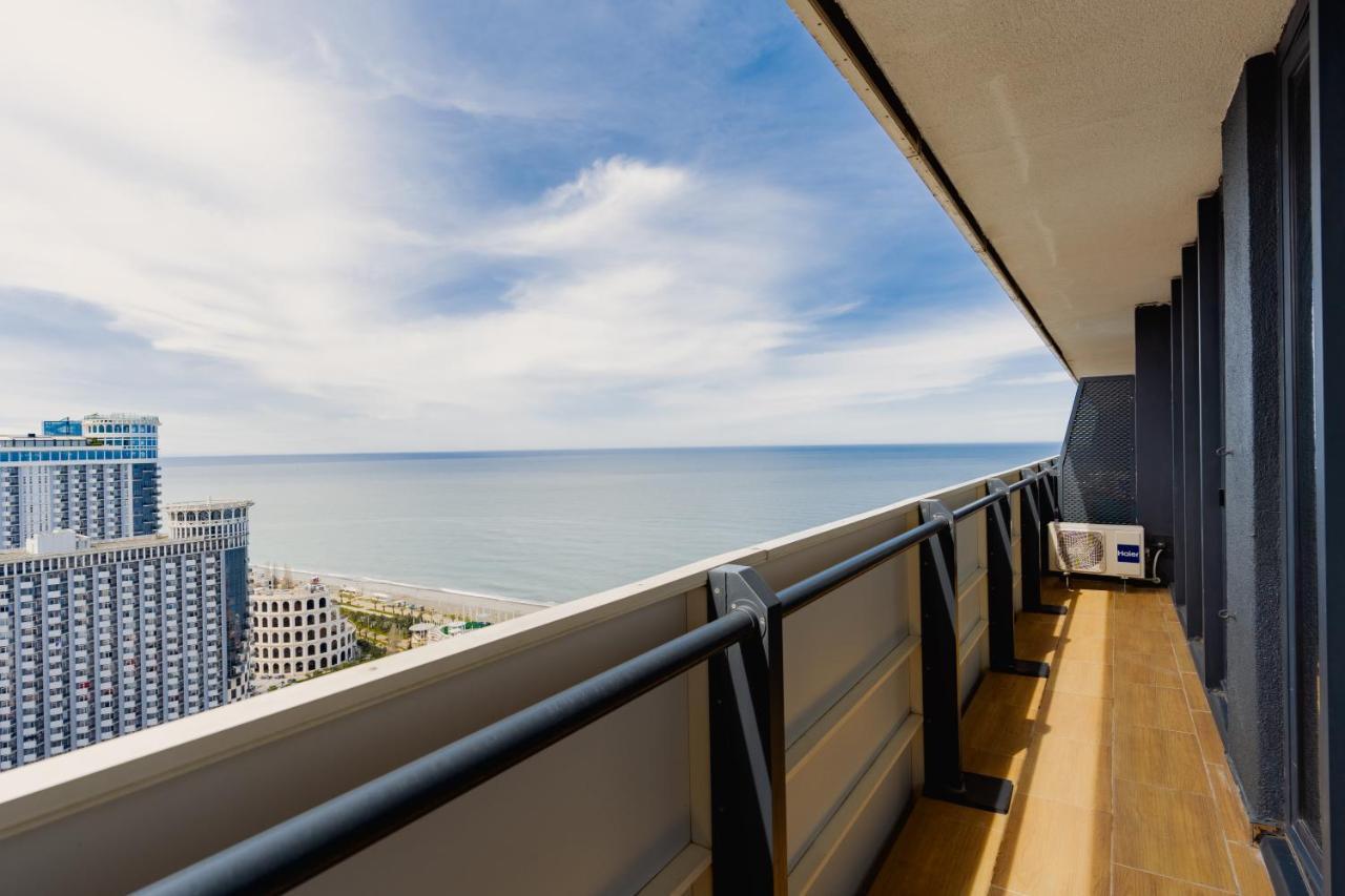 Grand City Real Estate Batumi Exterior foto