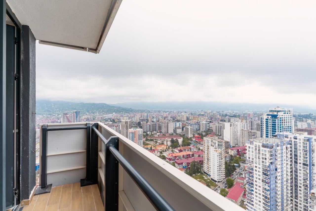Grand City Real Estate Batumi Exterior foto