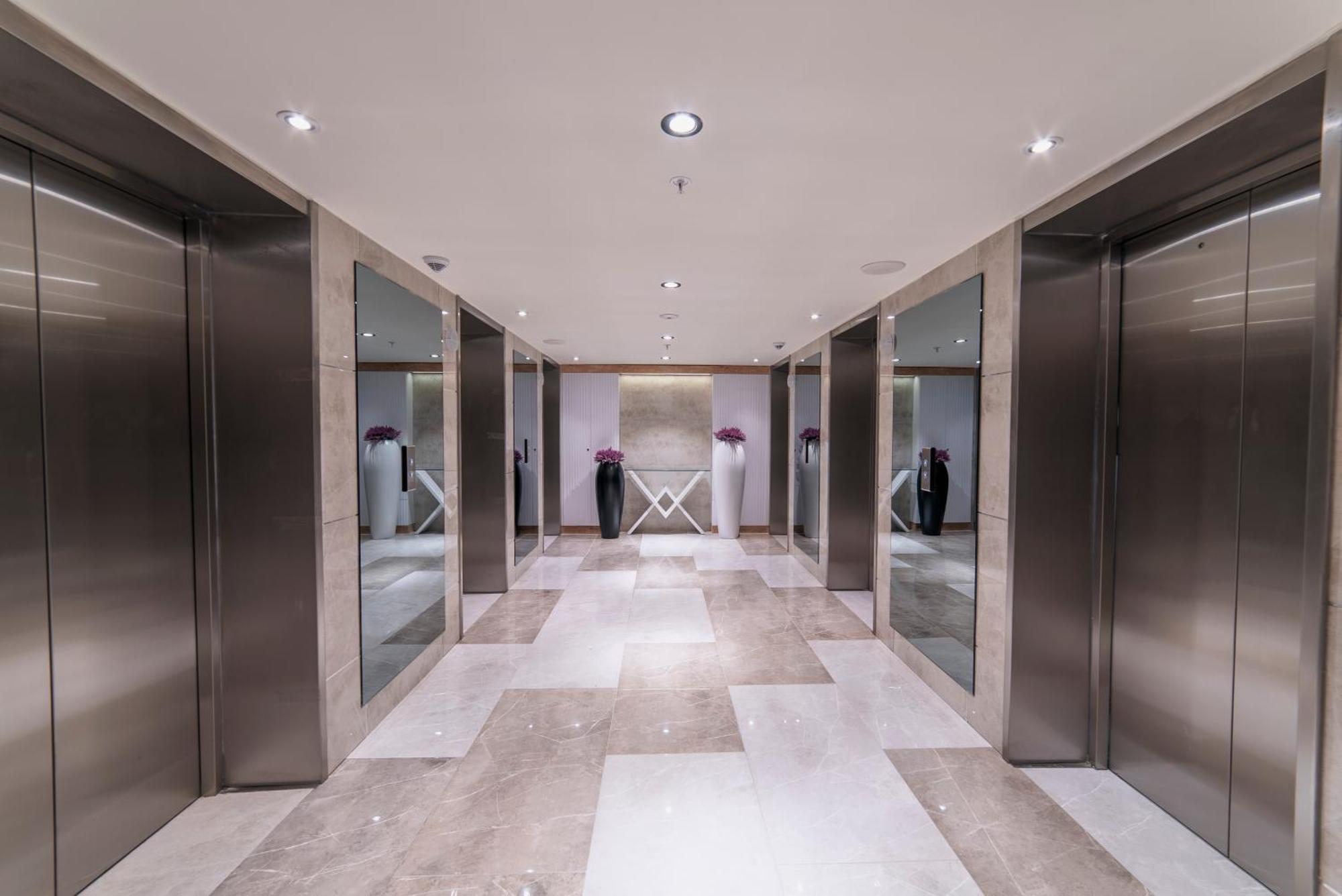 Grand City Real Estate Batumi Exterior foto