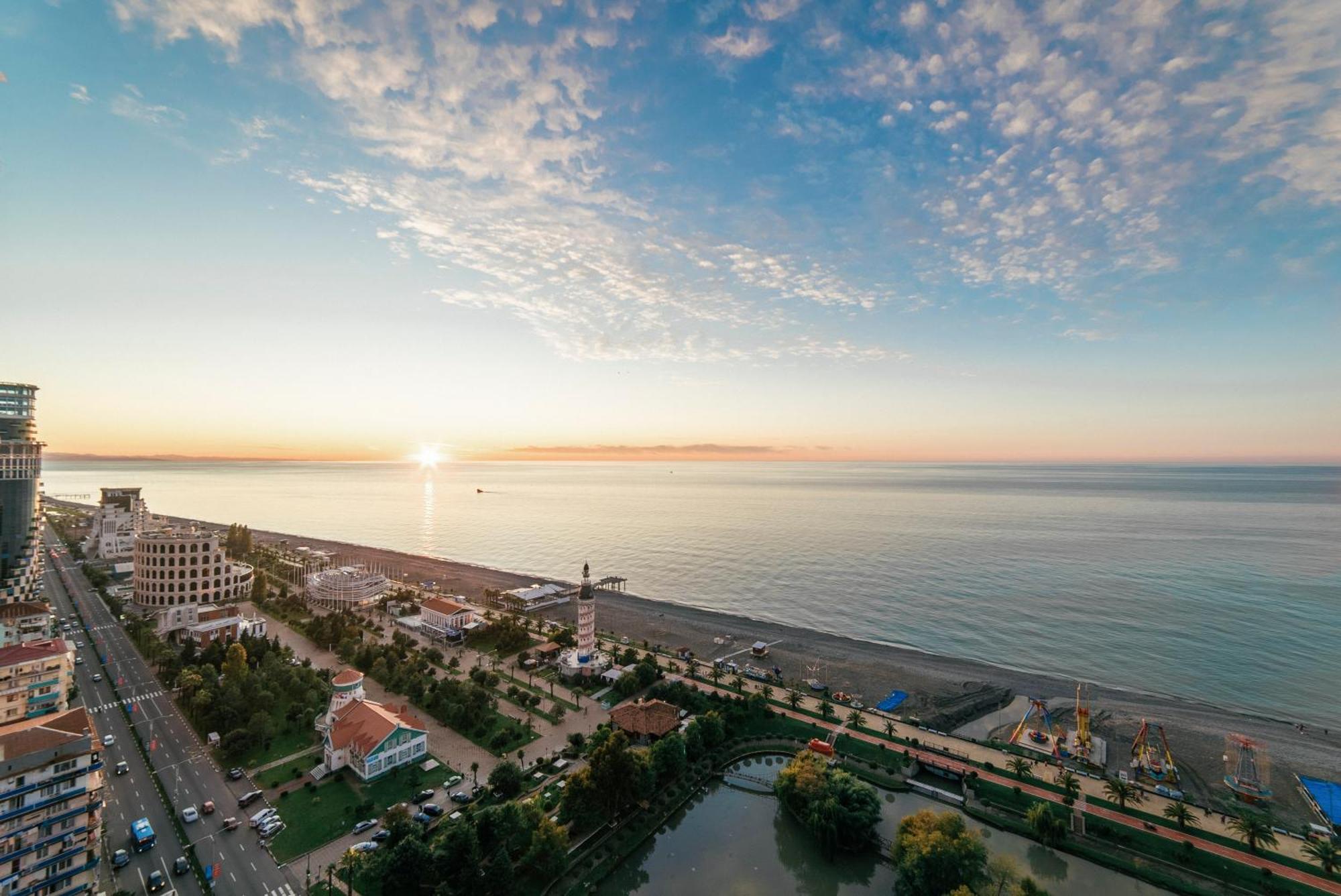 Grand City Real Estate Batumi Exterior foto